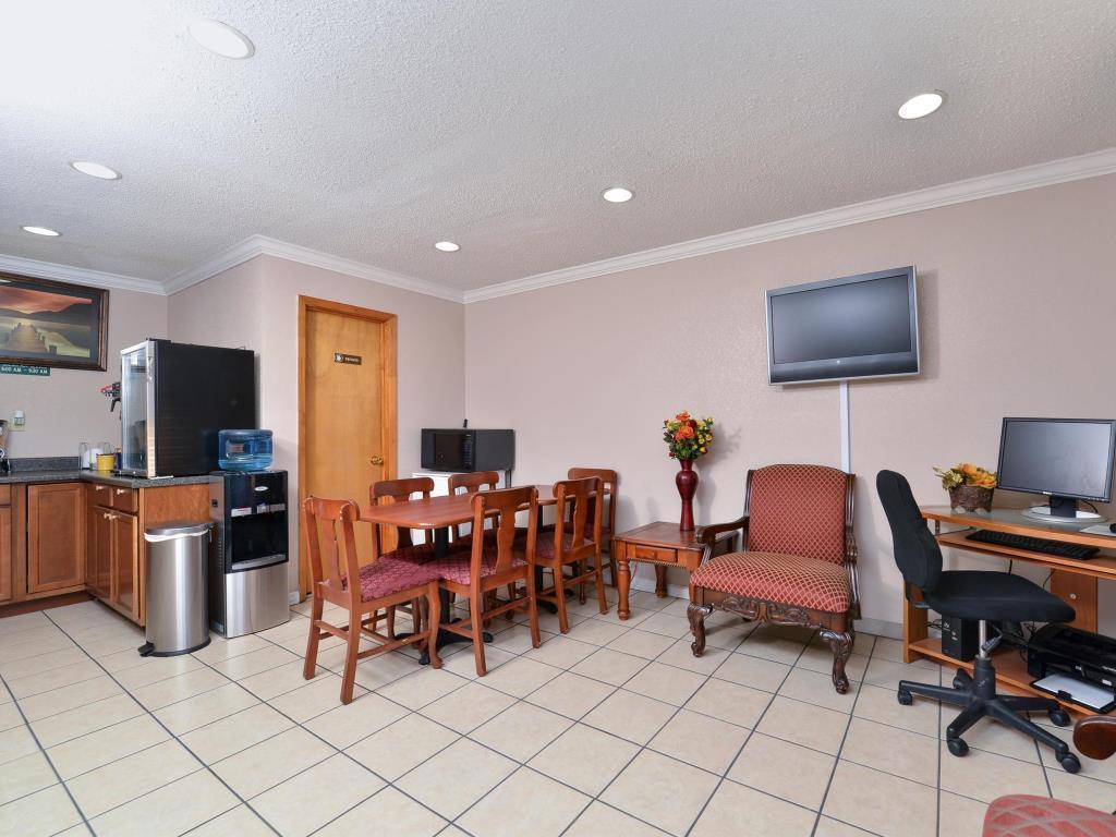 Americas Best Value Inn-Indianola Exterior foto