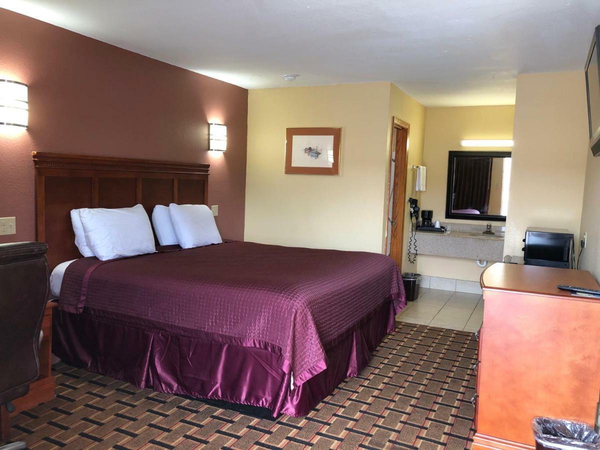 Americas Best Value Inn-Indianola Exterior foto